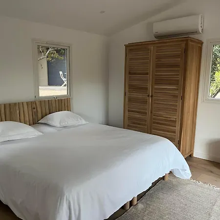 Villa De Luxe Surplombant La Mer, Piscine Suspendue