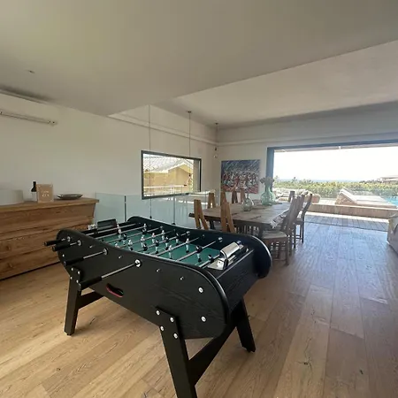 De Luxe Surplombant La Mer, Piscine Suspendue *