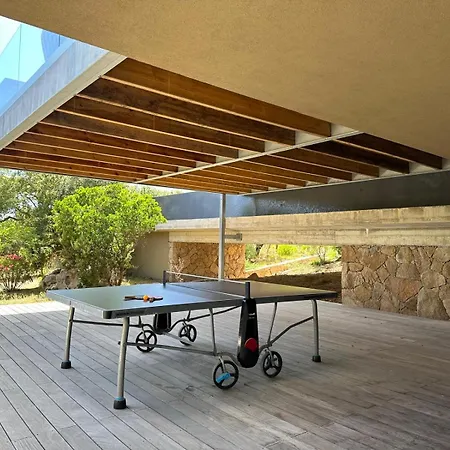 De Luxe Surplombant La Mer, Piscine Suspendue Villa *