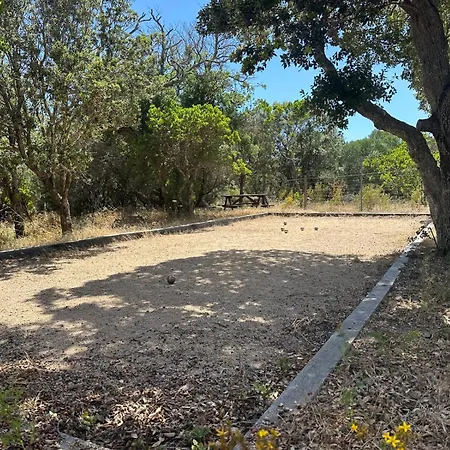 De Luxe Surplombant La Mer, Piscine Suspendue