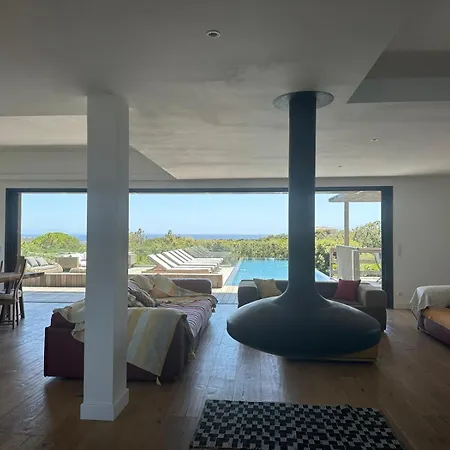De Luxe Surplombant La Mer, Piscine Suspendue * Pianottoli-Caldarello (Corsica)