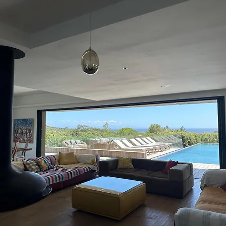 Villa De Luxe Surplombant La Mer, Piscine Suspendue