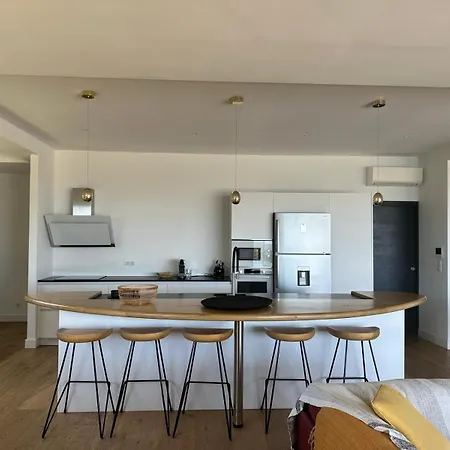 Villa De Luxe Surplombant La Mer, Piscine Suspendue *