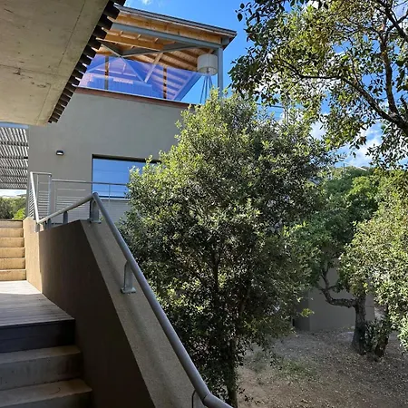 De Luxe Surplombant La Mer, Piscine Suspendue Villa *