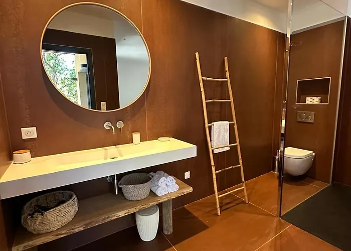 Villa De Luxe Surplombant La Mer, Piscine Suspendue Pianottoli-Caldarello (Corsica)