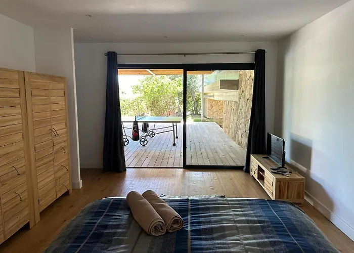 De Luxe Surplombant La Mer, Piscine Suspendue *