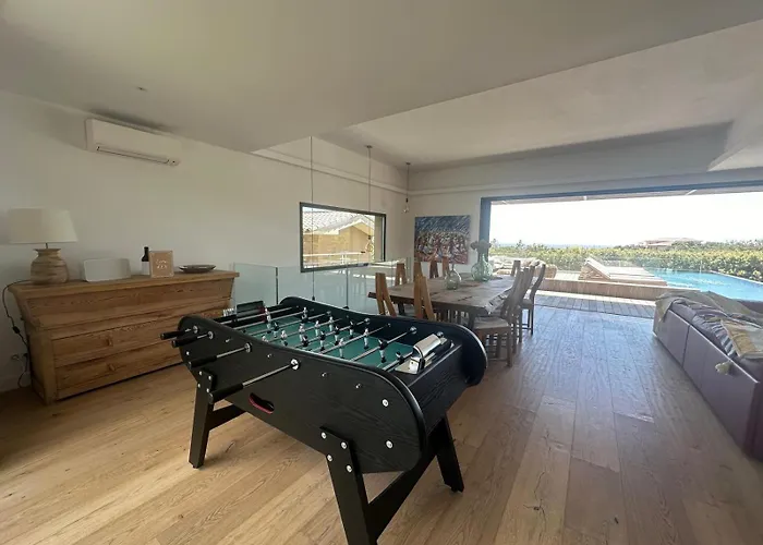De Luxe Surplombant La Mer, Piscine Suspendue *