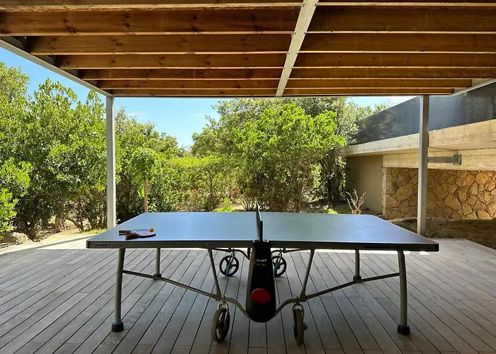 Villa De Luxe Surplombant La Mer, Piscine Suspendue